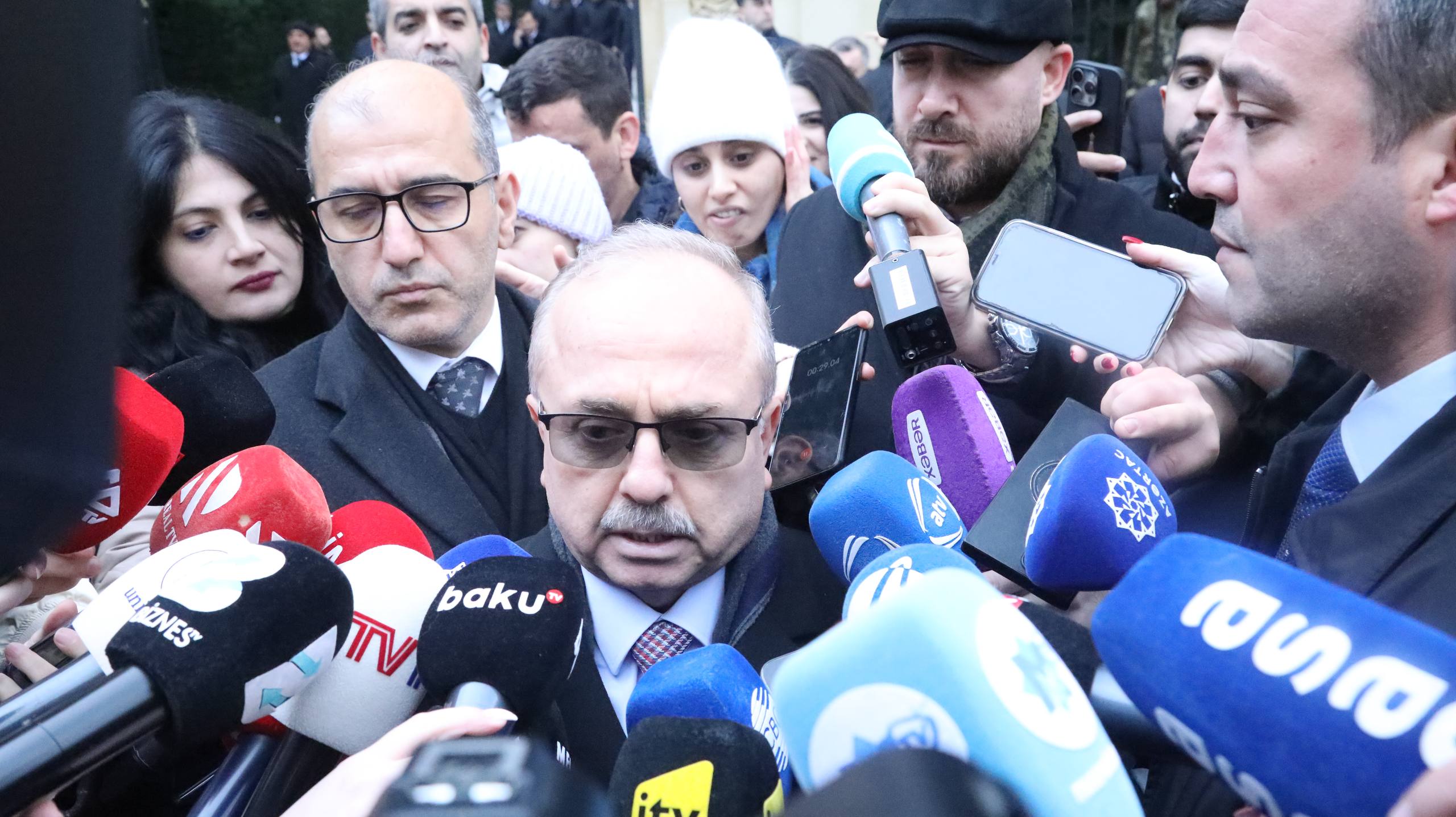 Birol Akgün: "Bir millət, iki dövlət" şüarını bizə miras qoyan Heydər Əliyevdir”