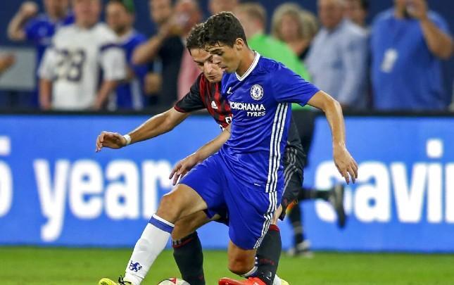 Oskar karyerasını BAŞA VURUR Oskar karyerasını BAŞA VURUR