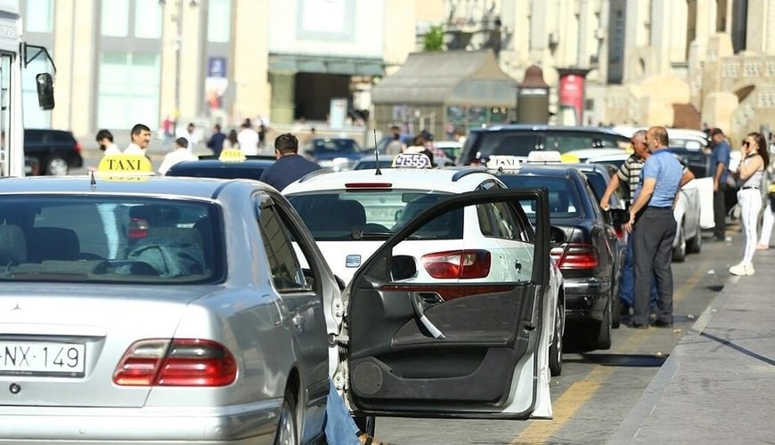 10 manatlıq yolu 100 manata aparan sürücülər – Azərbaycan taksiləri necə dəyişdi? 10 manatlıq yolu 100 manata aparan sürücülər – Azərbaycan taksiləri necə dəyişdi?