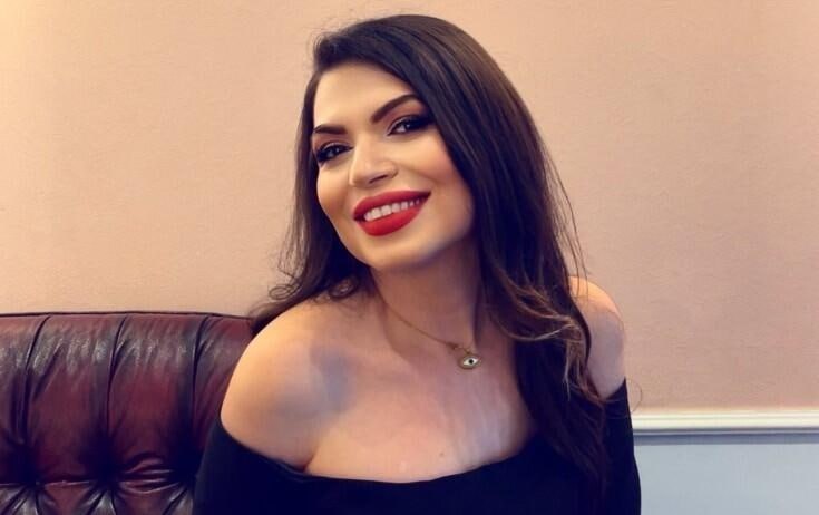 "O qədər acı çəkmişəm ki, vecimə deyilsiniz" "O qədər acı çəkmişəm ki, vecimə deyilsiniz"