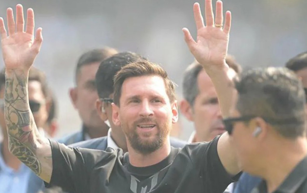 Messinin səfərini təşkil edən şəxs saxlanıldı - Ödənişlər qaytarılacaq Messinin səfərini təşkil edən şəxs saxlanıldı - Ödənişlər qaytarılacaq