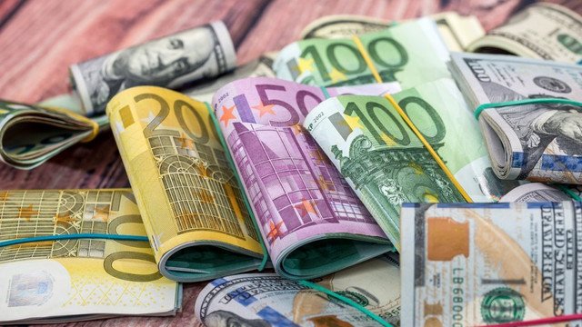 Rubl bahalaşdı, dollar isə... – YENİ MƏZƏNNƏ Rubl bahalaşdı, dollar isə... – YENİ MƏZƏNNƏ