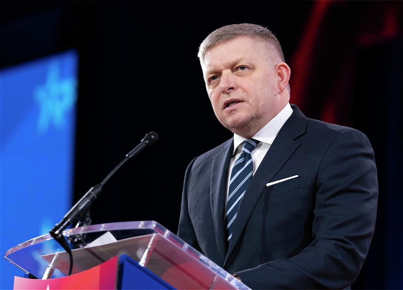 Slovakiya Baş naziri Ukraynanı “milyardları udan qara dəlik”lə müqayisə etdi Slovakiya Baş naziri Ukraynanı “milyardları udan qara dəlik”lə müqayisə etdi