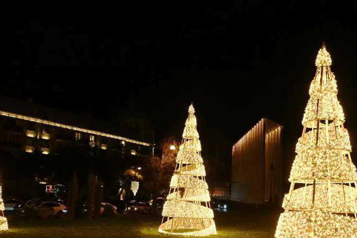 Bakı Yeni ilə belə hazırlaşır – FOTO Bakı Yeni ilə belə hazırlaşır – FOTO