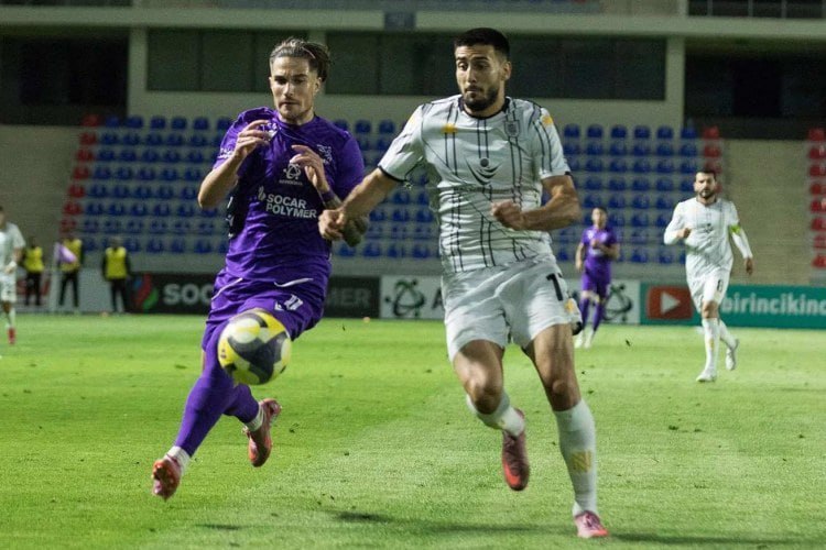 “Neftçi” – “Sumqayıt” oyunu da heç-heçə bitdi - VİDEO “Neftçi” – “Sumqayıt” oyunu da heç-heçə bitdi - VİDEO