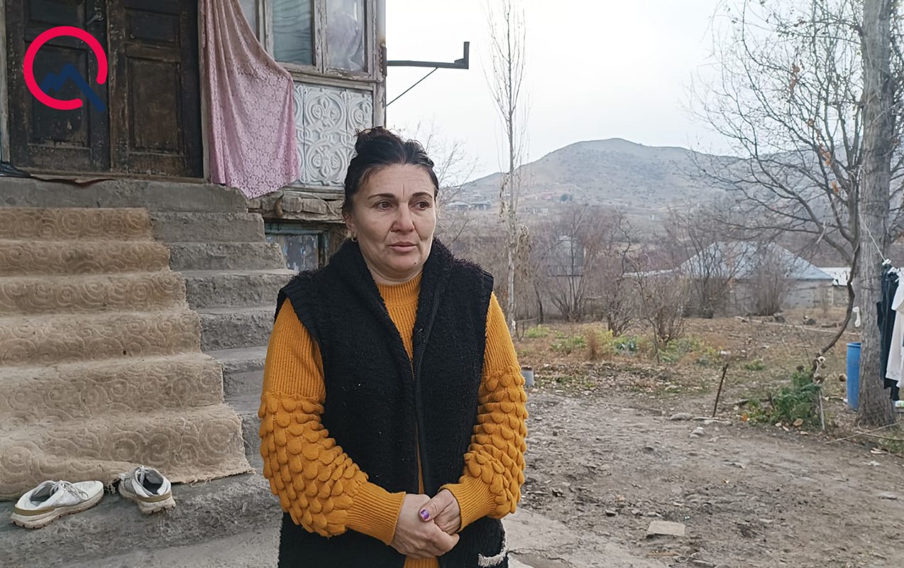 Həmin 14 yaşlı qız altıncı sinifdən məktəbdən çıxarılıbmış... – FOTO Həmin 14 yaşlı qız altıncı sinifdən məktəbdən çıxarılıbmış... – FOTO