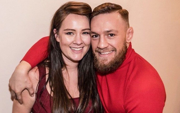 Makqreqor 17 il sonra onunla evləndi