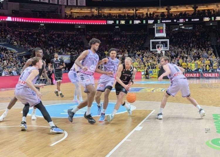 &ldquo;Sabah&rdquo; Çempionlar Liqasında mübarizəni DAYANDIRDI