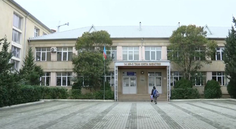 Məktəblilər arasında “snus” təhlükəsi: “Köşklərdə satılır” - VİDEO Məktəblilər arasında “snus” təhlükəsi: “Köşklərdə satılır” - VİDEO