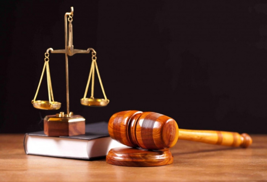 Arvadını valideynlərinin gözləri qarşısında bıçaqlayan şəxsə CƏZA VERİLDİ Arvadını valideynlərinin gözləri qarşısında bıçaqlayan şəxsə CƏZA VERİLDİ