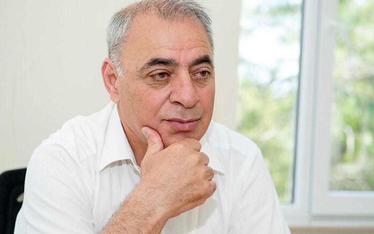 Nadir Hüseynovun öldüyü hadisənin təfərrüatı - Yaralanan qadın dayanacaqda dayanıbmış Nadir Hüseynovun öldüyü hadisənin təfərrüatı - Yaralanan qadın dayanacaqda dayanıbmış