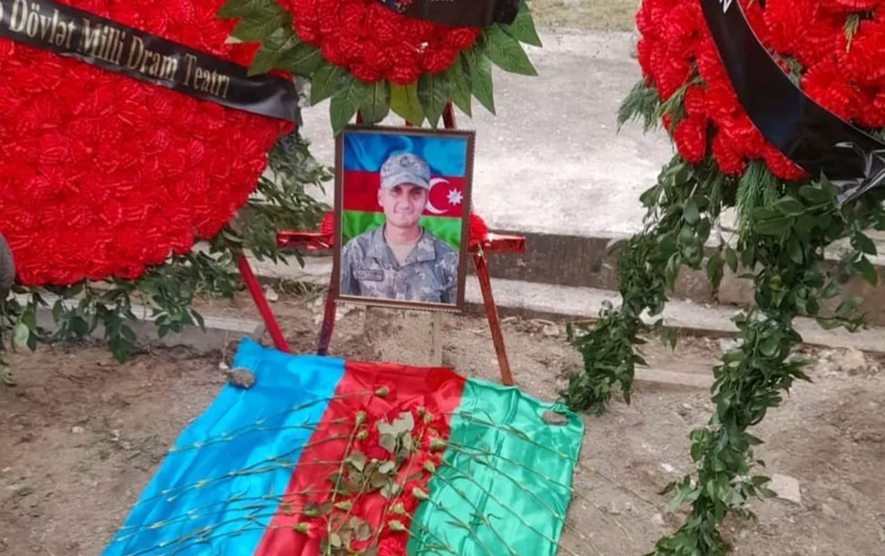 Ordumuzun əsgəri vəfat etdi – FOTO Ordumuzun əsgəri vəfat etdi – FOTO