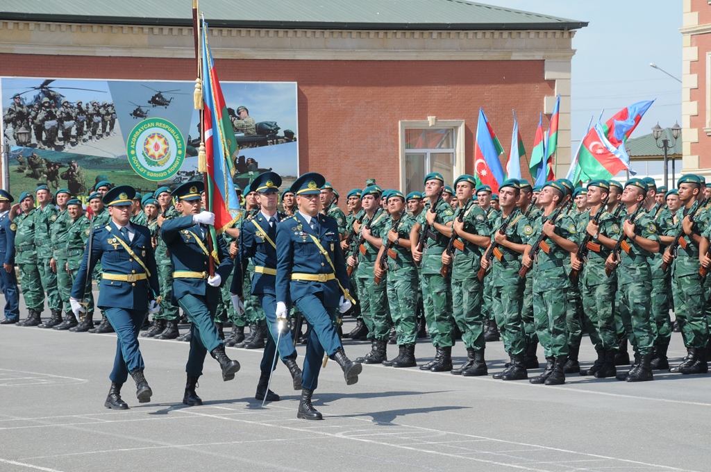 DSX-nin döyüş bayraqlarının təsvirində dəyişiklik edildi- FOTO DSX-nin döyüş bayraqlarının təsvirində dəyişiklik edildi- FOTO