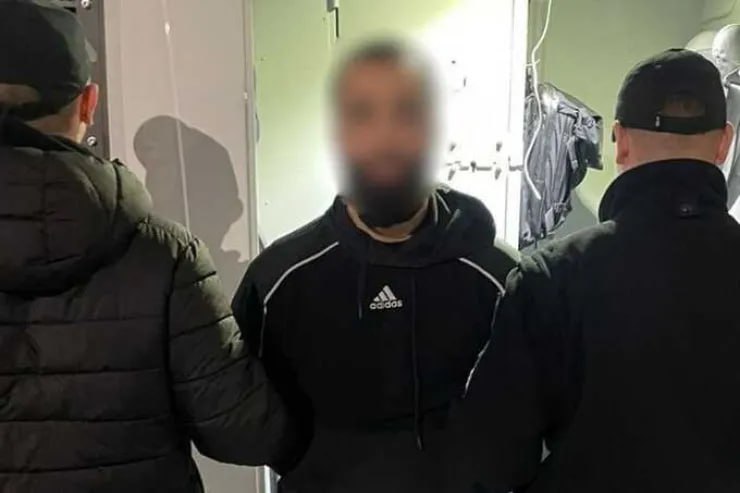 Ukraynanın 6 ildir axtardığı azərbaycanlı Berlində tutuldu - VİDEO Ukraynanın 6 ildir axtardığı azərbaycanlı Berlində tutuldu - VİDEO