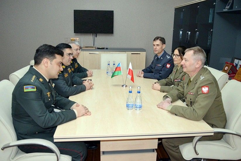 Azərbaycan və Polşa arasında hərbi tibb sahəsində əməkdaşlıq məsələləri müzakirə olundu - FOTO Azərbaycan və Polşa arasında hərbi tibb sahəsində əməkdaşlıq məsələləri müzakirə olundu - FOTO