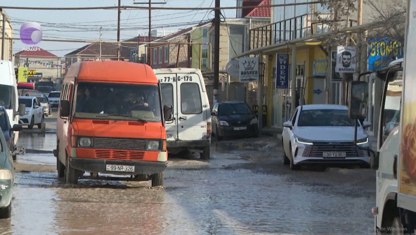 Binə qəsəbəsində yolsuzluq PROBLEMİ - VİDEO Binə qəsəbəsində yolsuzluq PROBLEMİ - VİDEO