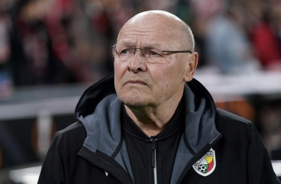 Çexiya millisinin yeni baş məşqçisi AÇIQLANDI