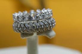 Muzeydən Napoleonun üzüyü oğurlandı - FOTO Muzeydən Napoleonun üzüyü oğurlandı - FOTO