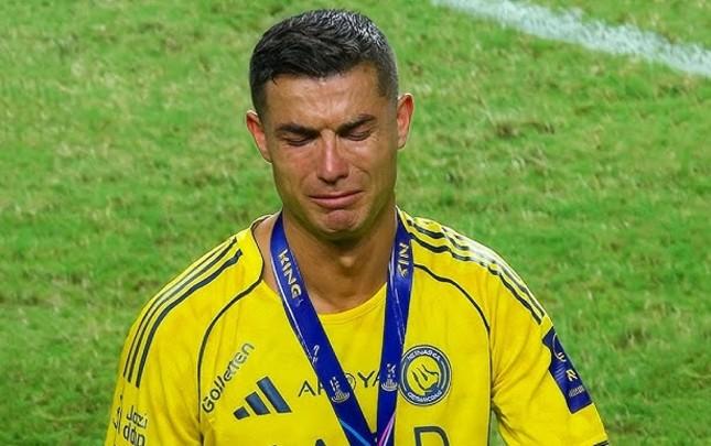 FİFA "Əl-Nəsr"ə transfer qadağası qoydu