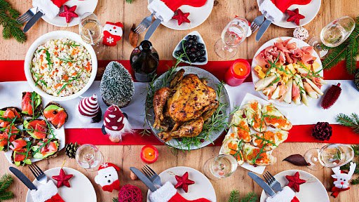 &ldquo;Yeni il&rdquo; süfrələrinin bəzəyi olan SALATLAR: Düzgün hazırlanma və saxlanma qaydaları