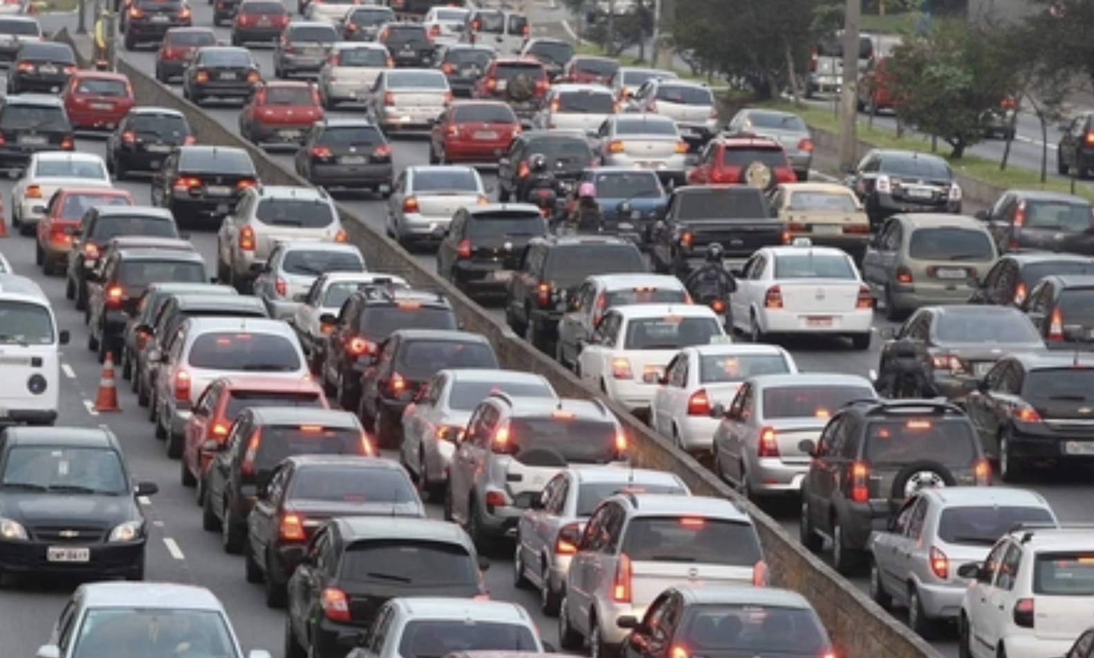 DİQQƏT: Paytaxt yollarında sıxlıq var