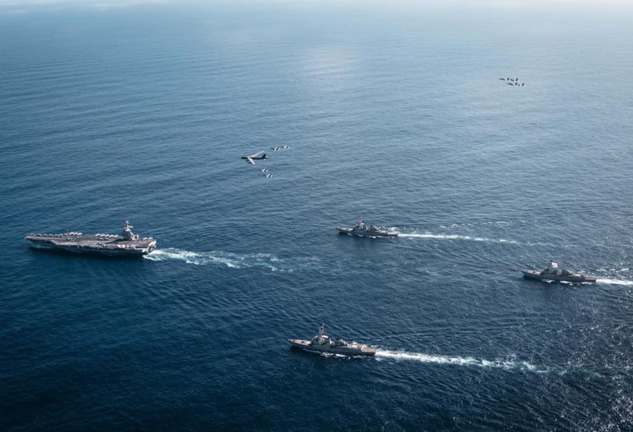 ABŞ Sakit okeanda narkotik daşıyan gəmini vurdu