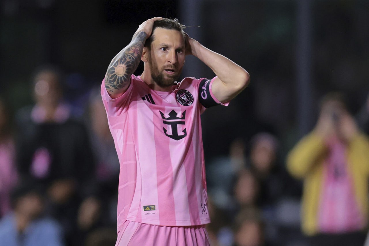 Messinin bacısı yol qəzasında ağır xəsarət aldı &ndash; TOYU TƏXİRƏ SALINDI - FOTO