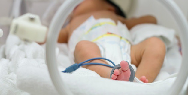 Doğuş zamanı körpə həyatını itirdi