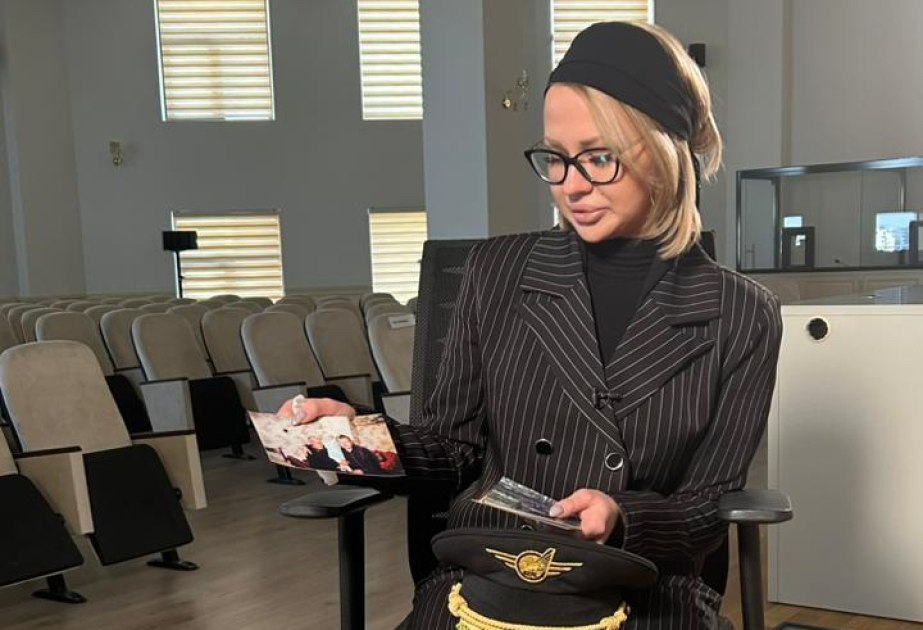 Qəhrəman pilotun qızı: &ldquo;Söz verdi ki, enişdən sonra danışarıq&rdquo; &ndash; FOTO