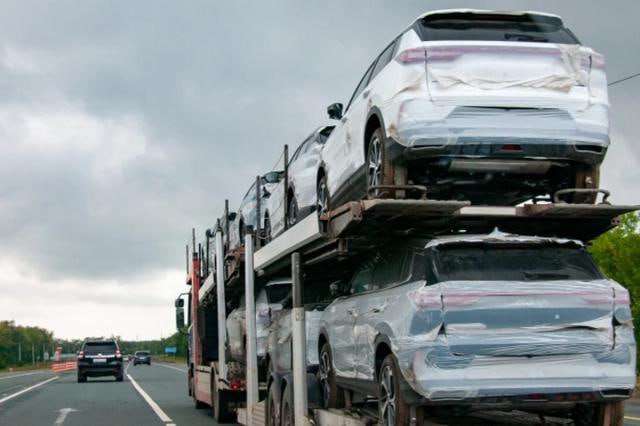 Çindən avtomobil gətirənlərə XƏBƏRDARLIQ &ndash; Yanvarın 1-dək sata bilməsələr... &ndash; RƏSMİ