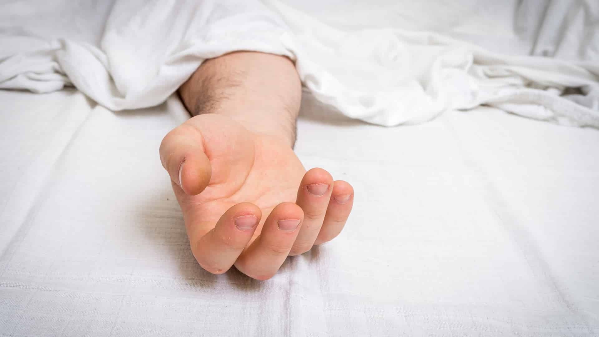 Gəncədə 61 yaşlı qadın evində ölü TAPILDI