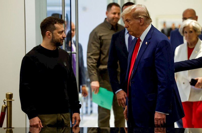 Tramp Zelenski ilə görüşdə: Bu ya bitəcək, ya da çox uzun müddət davam edəcək