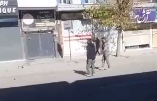 İranda gərginlik PİK HƏDDƏ &ndash; Təhlükəsizlik qüvvələri etirazçıları ATƏŞƏ TUTDU &ndash; ANBAAN VİDEO