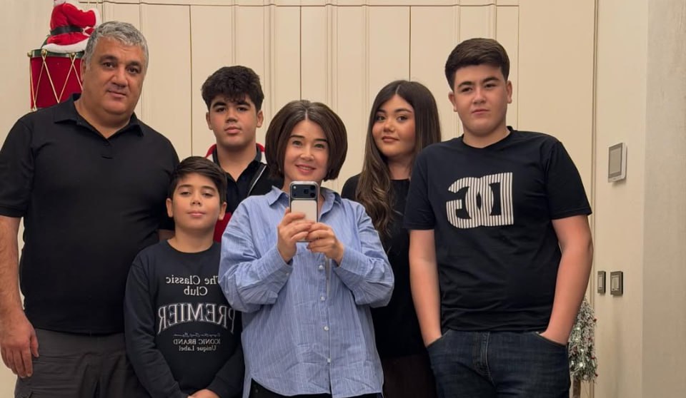 Elnarə ailəsi ilə - FOTO