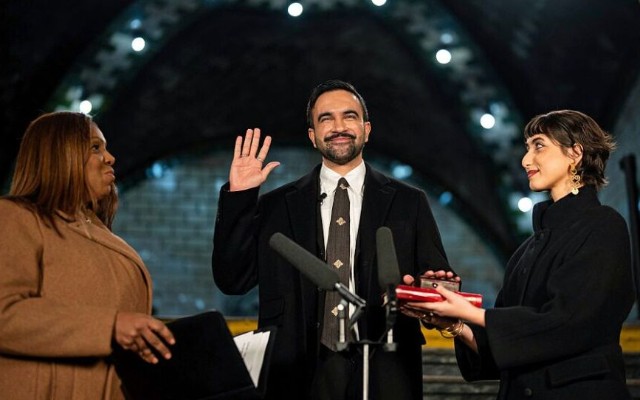 Qurana and içib mer oldu - Şəhər tarixində ilk &ndash; VİDEO