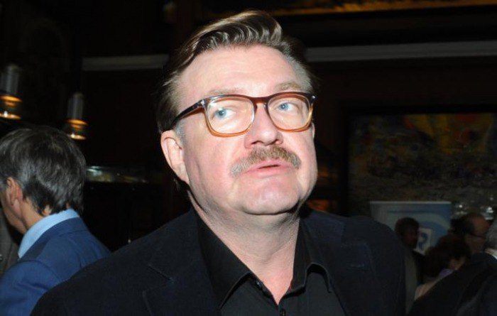 Rusiyada keçmiş məşhur teleaparıcı beynəlxalq axtarışa verildi