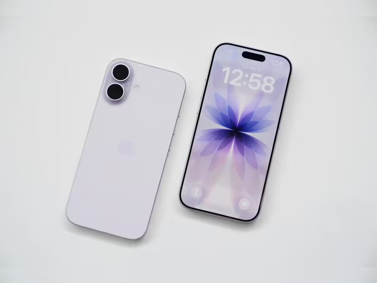 "Apple" 2026-cı il üçün "iPhone 18" istehsal etməyəcək "Apple" 2026-cı il üçün "iPhone 18" istehsal etməyəcək