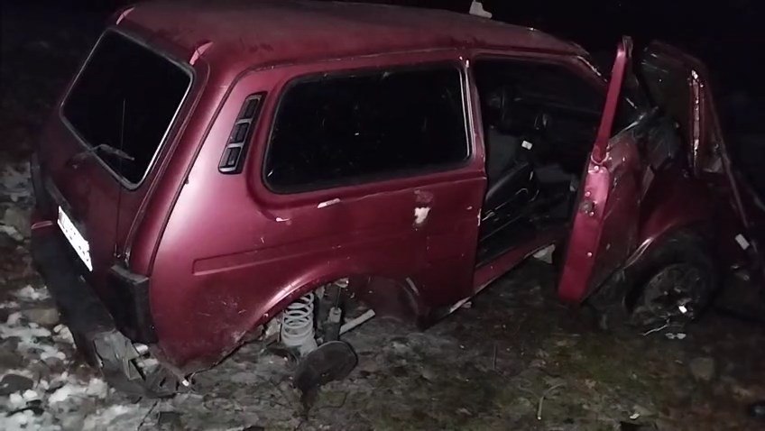 Oğuzda AĞIR QƏZA – Yaralanan var – FOTO Oğuzda AĞIR QƏZA – Yaralanan var – FOTO