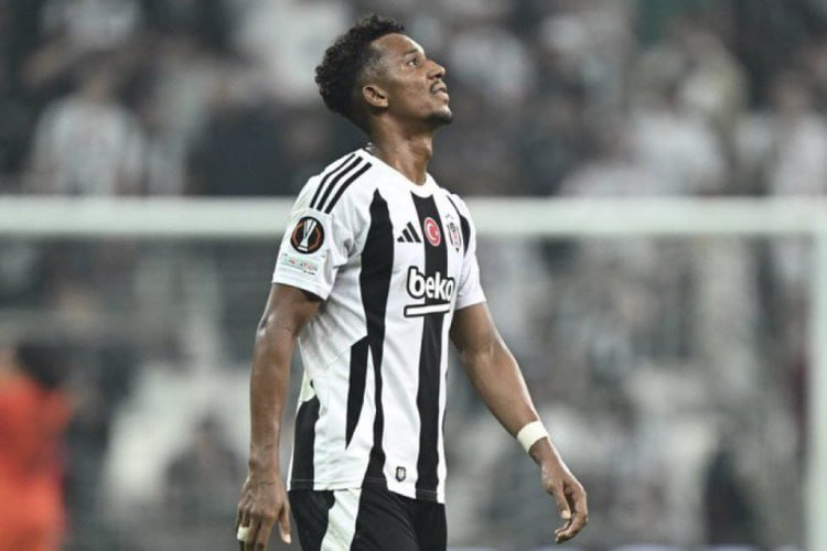 Fransa klubu &ldquo;Beşiktaş&rdquo;a təklif göndərdi