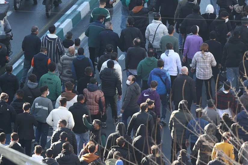 İranda aksiyalar zamanı 16 etirazçı ölüb, 582 nəfər həbs edilib - VİDEO İranda aksiyalar zamanı 16 etirazçı ölüb, 582 nəfər həbs edilib - VİDEO