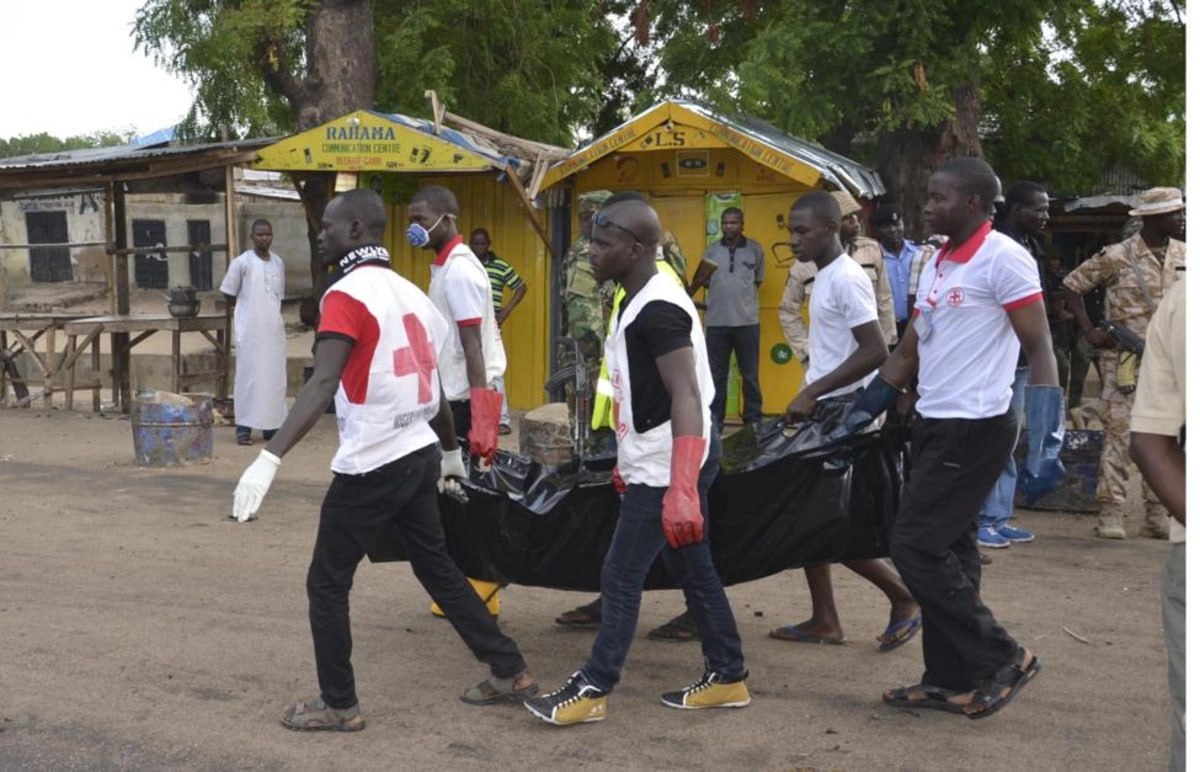 Bu ölkədə bir kəndin 30 sakini QƏTLƏ YETİRİLDİ