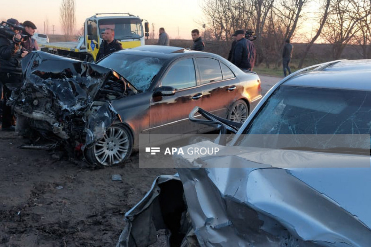 Salyanda ağır QƏZA: Ölən və yaralılar var &ndash; ADLAR - FOTO/VİDEO