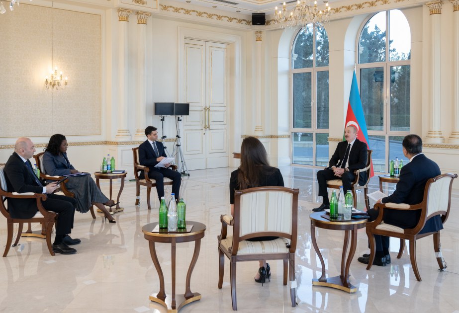 İlham Əliyev ölkəmizin növbəti hədəflərini AÇIQLADI - VİDEO İlham Əliyev ölkəmizin növbəti hədəflərini AÇIQLADI - VİDEO