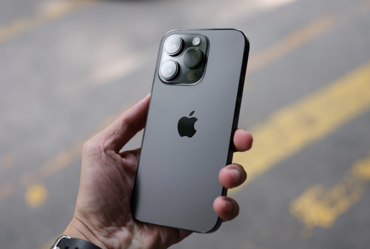 Bu &ldquo;iPhone&rdquo;larla təyyarəyə minməyin! Batareyaları şişir &ndash; FOTO