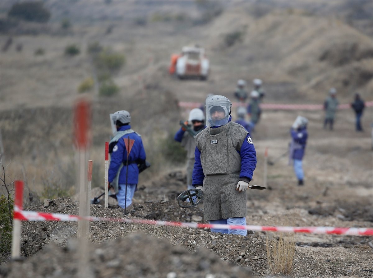 Ötən ay Qarabağ və Şərqi Zəngəzurda nə qədər ərazi minalardan təmizlənib? Ötən ay Qarabağ və Şərqi Zəngəzurda nə qədər ərazi minalardan təmizlənib?