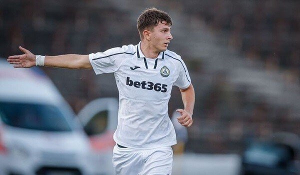 &ldquo;Qarabağ&rdquo; 2 milyonluq hücumçu ilə MARAQLANIR