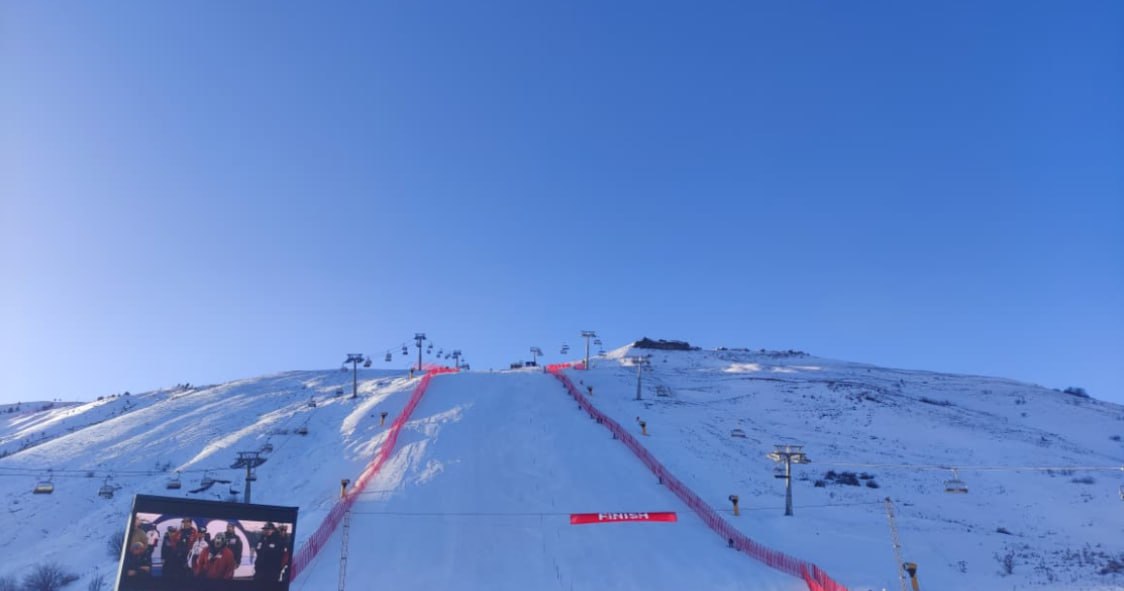 Azərbaycanda ilk dəfə Dağ xizəyi üzrə Beynəlxalq turnir keçirilir &ndash; FOTO