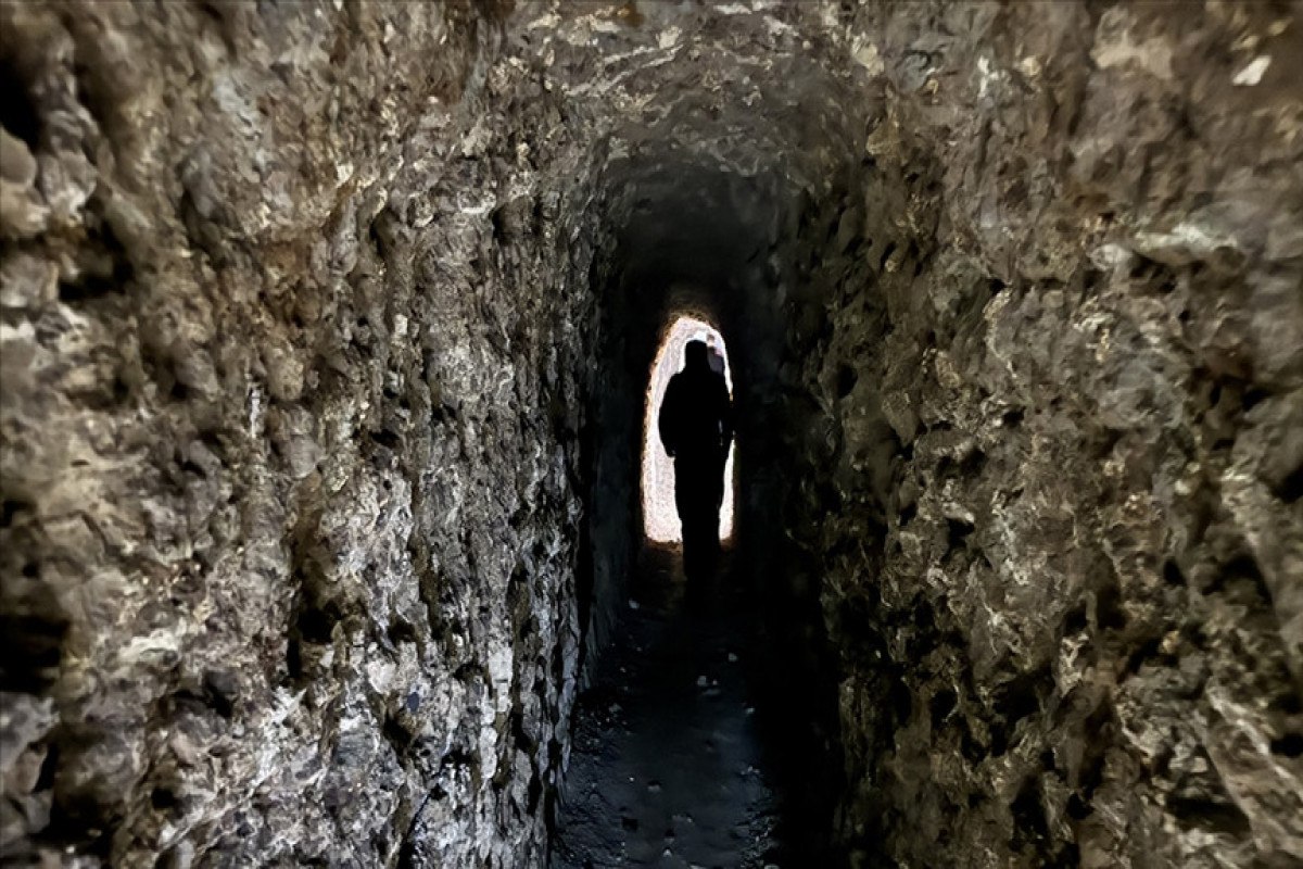 Türkiyə ordusu Suriyada 743 km uzunluğunda tunelləri məhv etdi