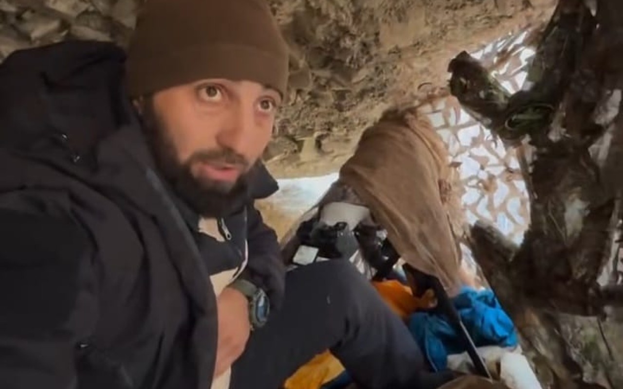 Azərbaycanlı fotoqraf buna görə 3 gün mağarada qaldı - VİDEO Azərbaycanlı fotoqraf buna görə 3 gün mağarada qaldı - VİDEO