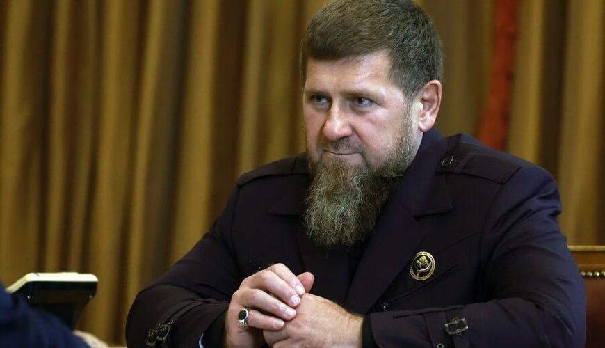 İDDİA: Kadırov ağır vəziyyətdə XƏSTƏXANAYA QALDIRILDI İDDİA: Kadırov ağır vəziyyətdə XƏSTƏXANAYA QALDIRILDI